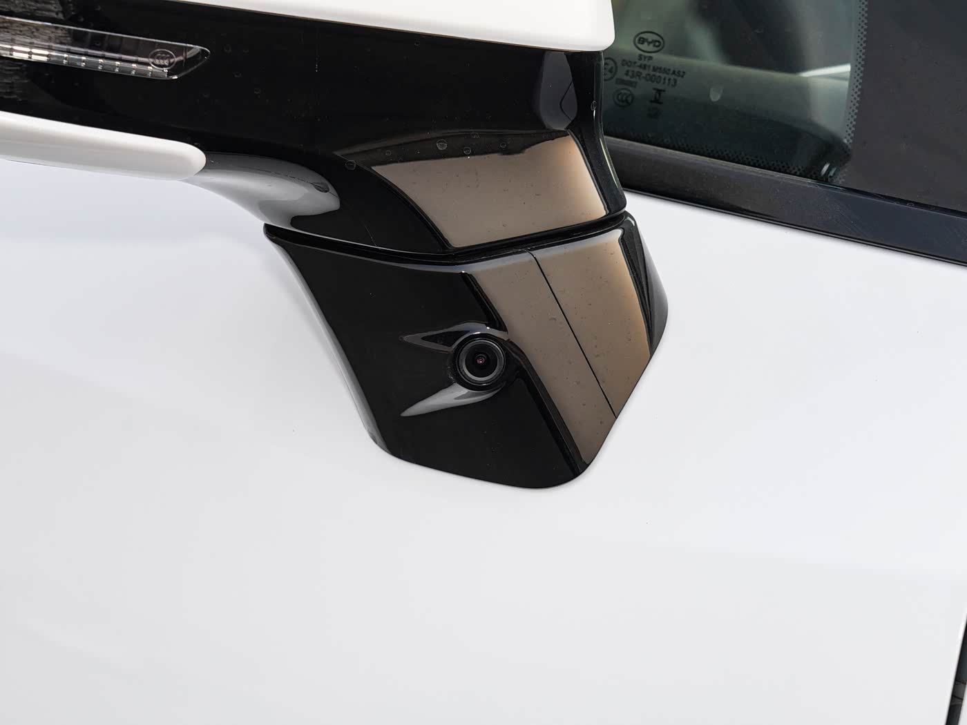 BYD Song L 2025 DM-i Smart Driving 160KM Superior Edition 16.58 BYD Song L 2025 DM-i Smart Driving 160KM Superior Edition 16.58