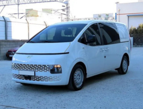 Hyundai Staria 2021 - 2 