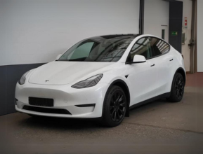 Tesla Model Y 2022 - 1 