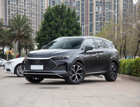 Byd Tang 2025 - 6 