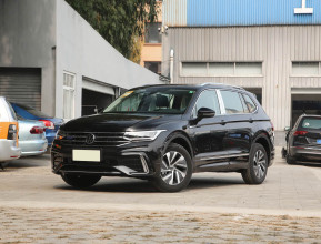 Volkswagen Tiguan L 2024 - 2 
