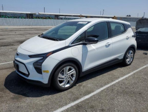 Chevrolet Bolt 2022 EV 1LT - 8 