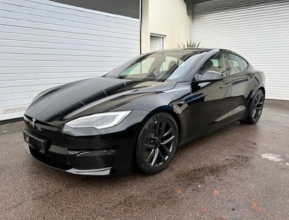 Tesla Model S 2023 - 8 