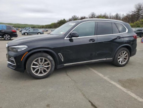 BMW X5 2021 xDrive40i 