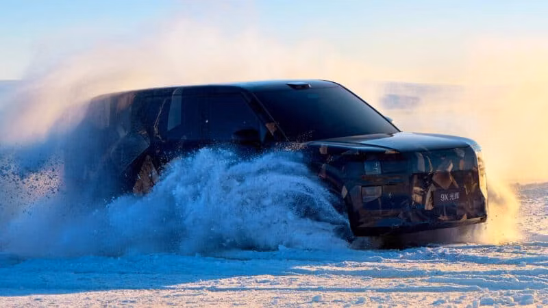 Zeekr 9X Grand: an ultra-luxury flagship crossover with a hybrid powertrain