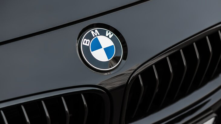 BMW зупинила нелегальний експорт своїх автомобілів до Росії