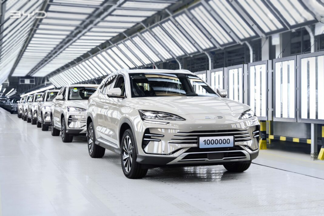 BYD випускає свій 1 000 000 BYD Song Plus