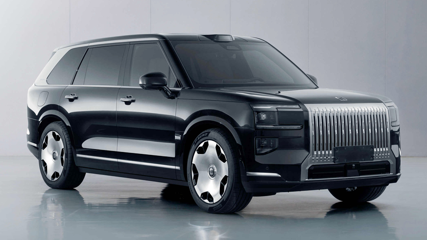 Zeekr 9X: the most powerful hybrid SUV of 2025 with a record 70 kWh PHEV battery
