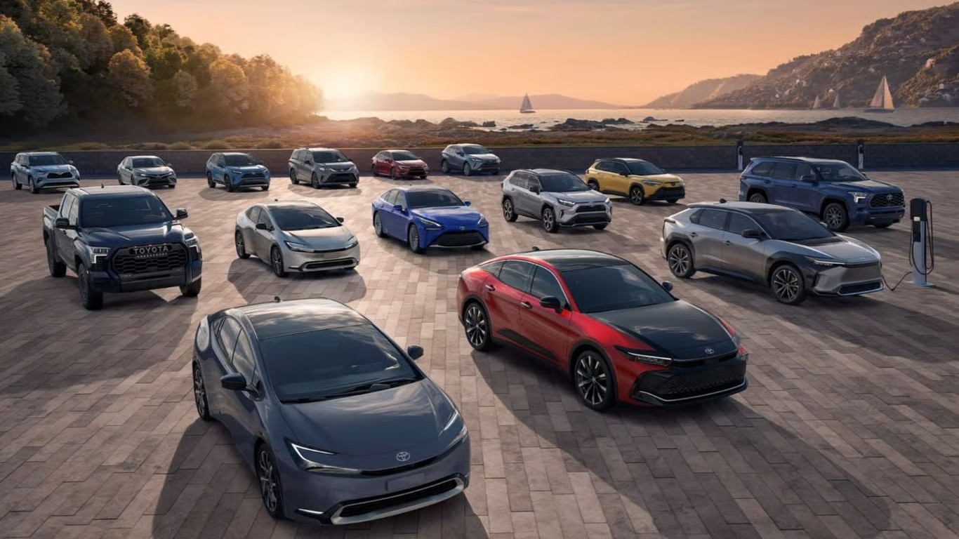 Toyota has responded to rumors of a return to Russia: the Japanese auto giant has made an official statement