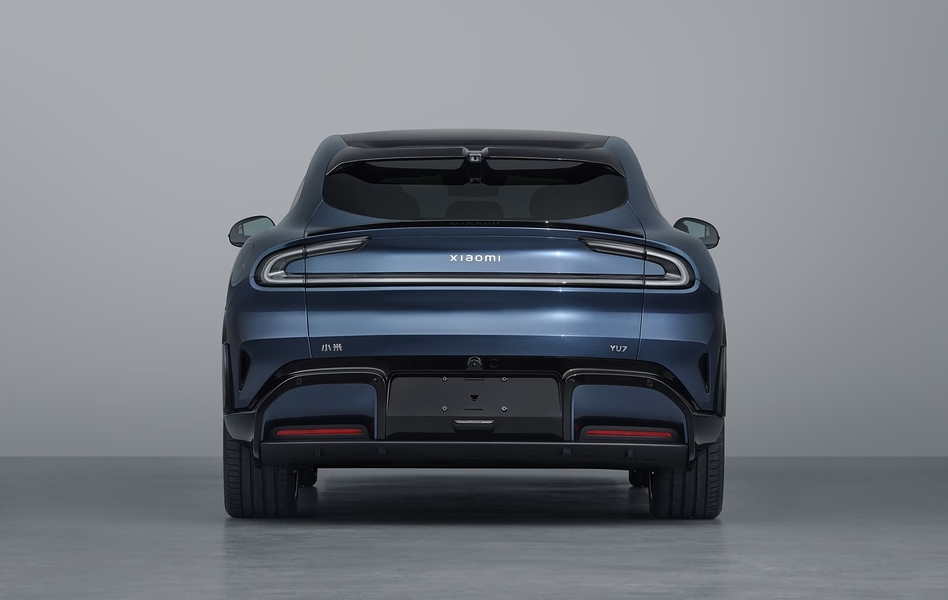 Ferrari напряглась? Представлен Xiaomi YU7 - первый кроссовер марки У него полный привод и 691 л.с.