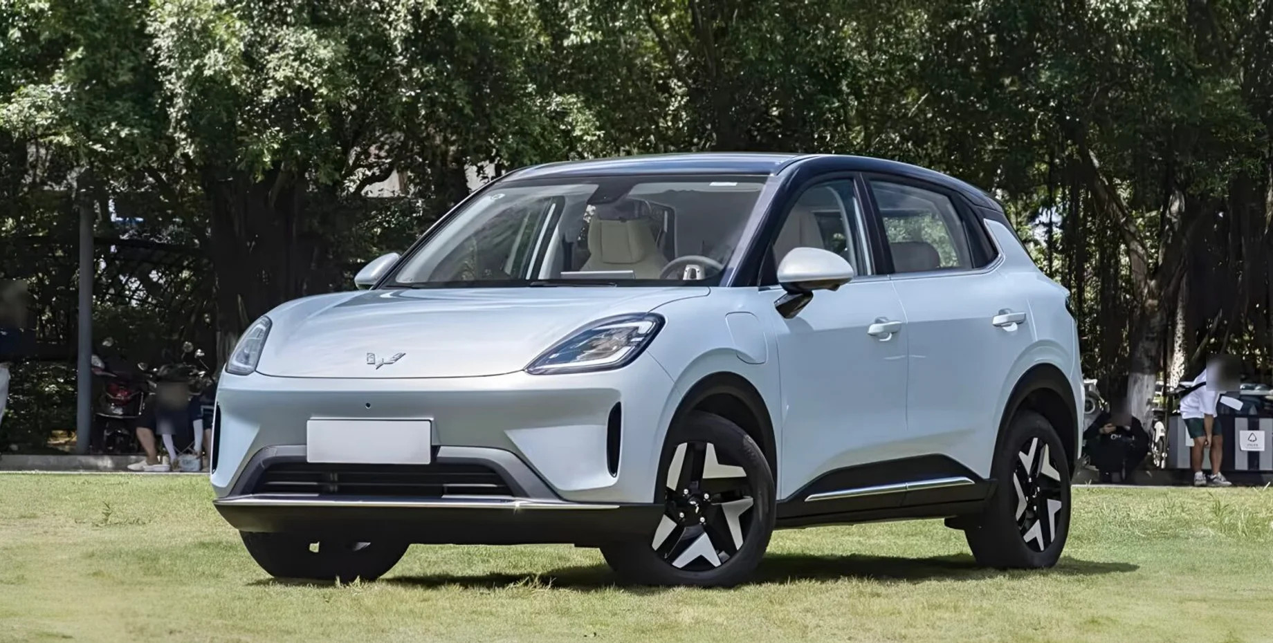 General Motors has unveiled the budget Wuling Binguo S electric crossover with a range of up to 430 km