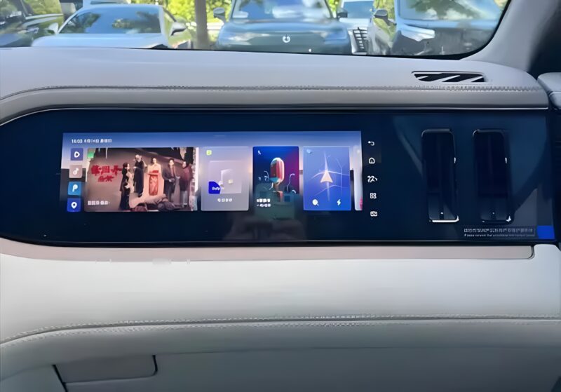 The interior of the new BYD Denza N8L SUV officially unveiled: sales start — September 26