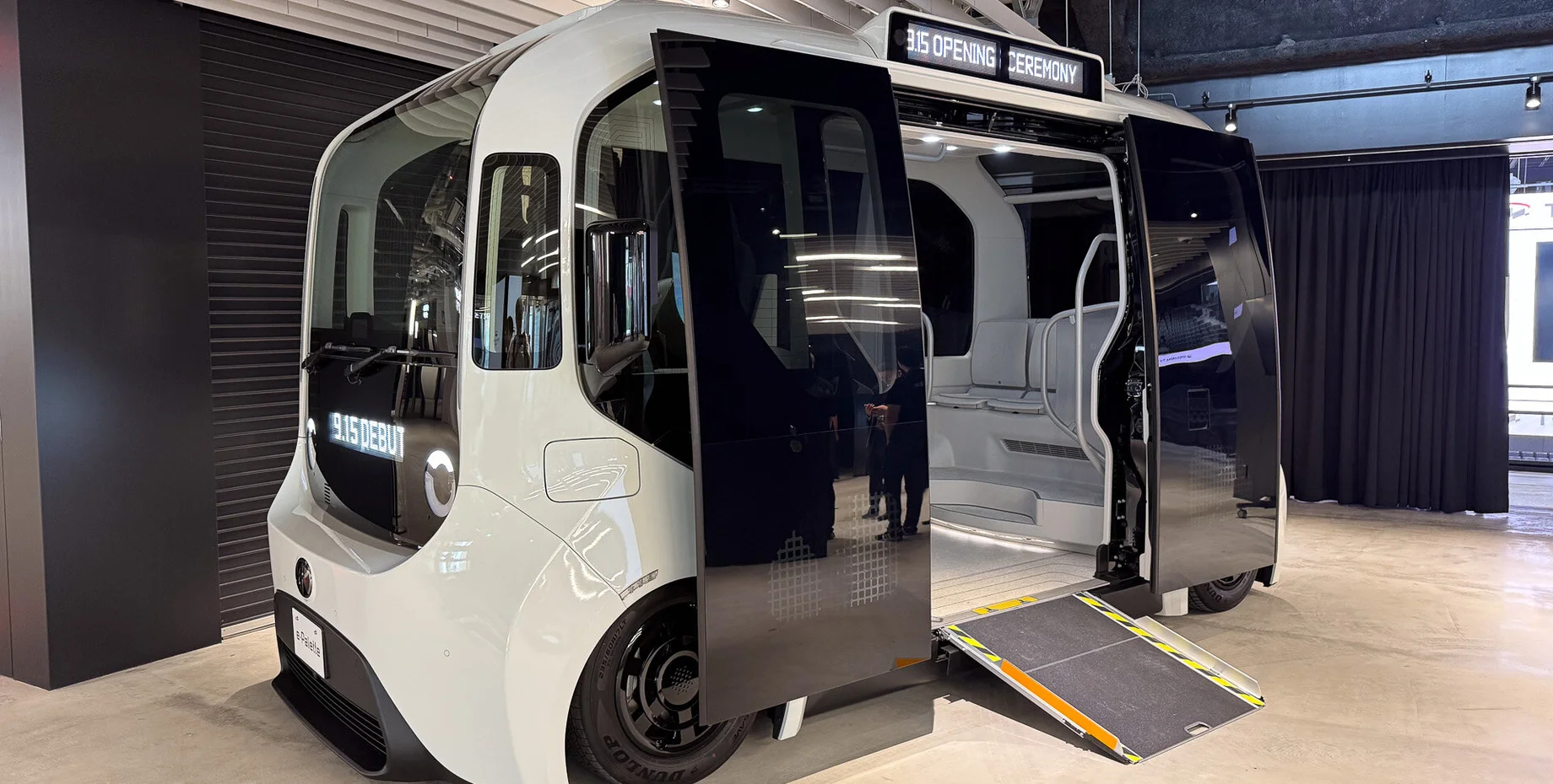 Toyota e-Palette: the electric bus of the future with autopilot and a 250 km range