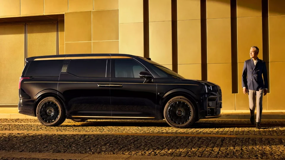 Представлен Zeekr 009 Grand Collector Edition — роскошный электрический минивэн-конкурент Rolls-Royce за $123 000