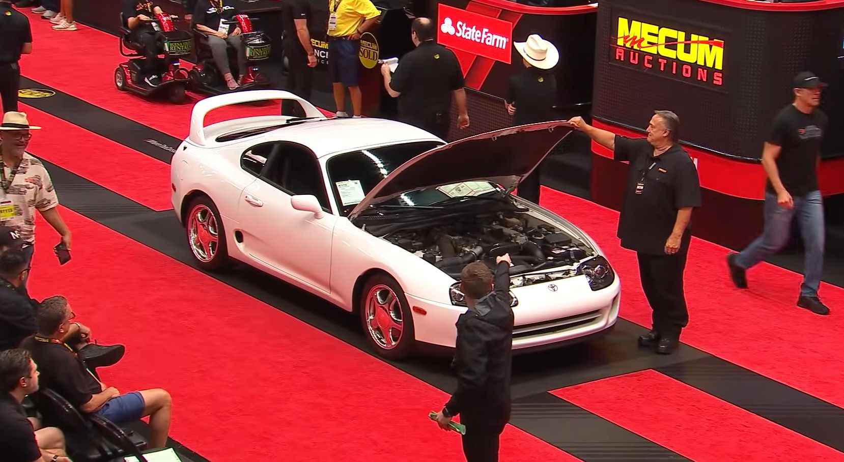A Toyota Supra A80 at a Lamborghini price: what earned a record $242,000 at auction?