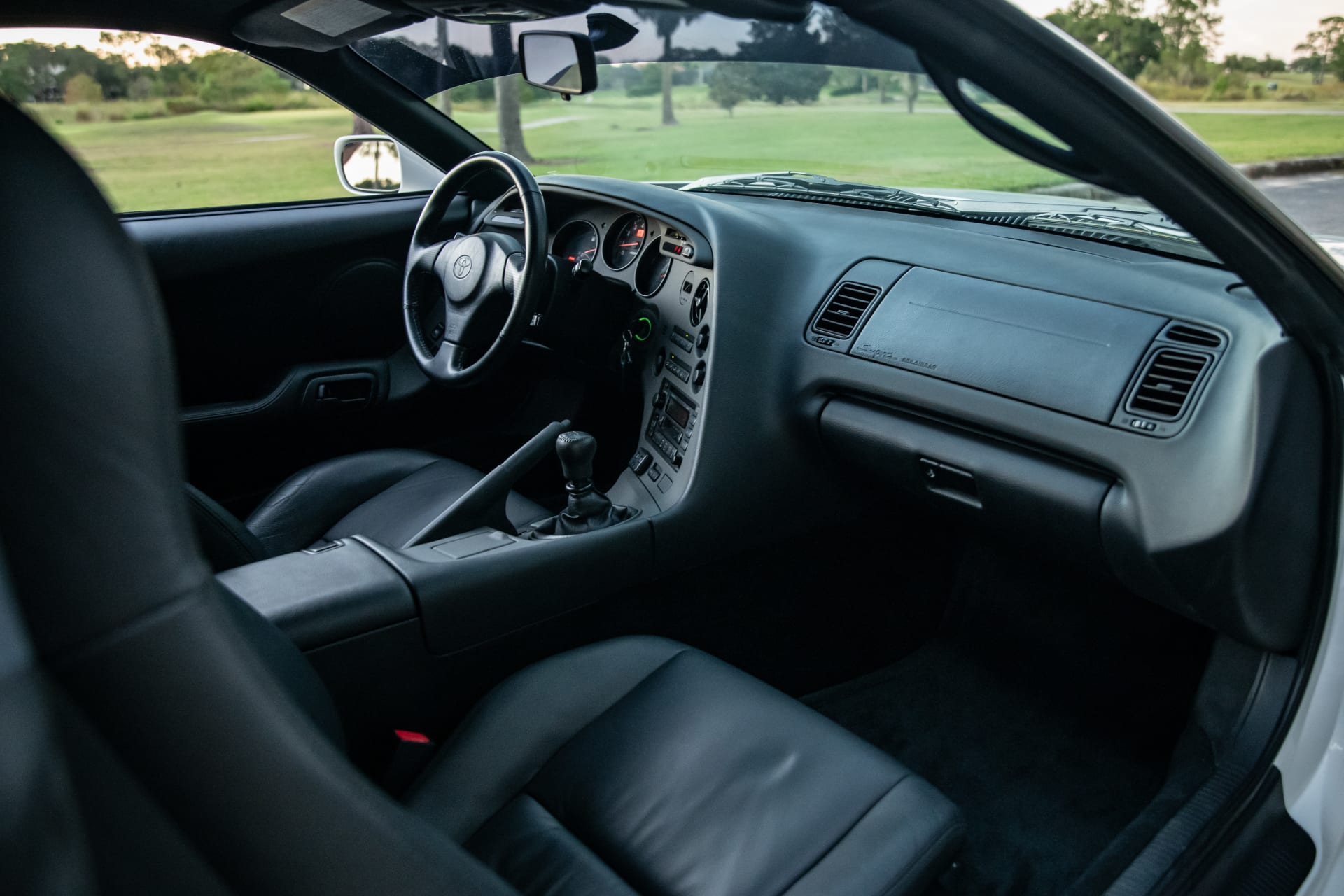 A Toyota Supra A80 at a Lamborghini price: what earned a record $242,000 at auction?