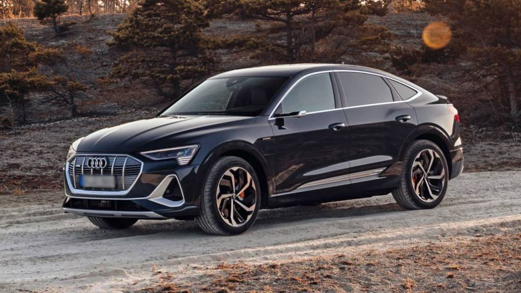 В борьбе за лидерство на рынке электромобилей: обзор Audi Q2 L E-Tron и Audi E-Tron
