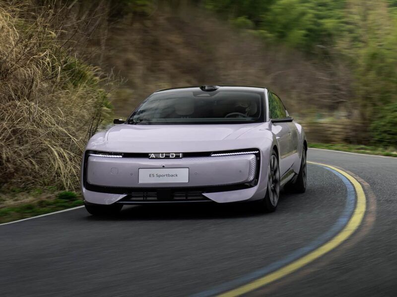 The AUDI E5 Sportback unveiled in China: a range of up to 773 km, a 10-minute charge and a 59-inch LED screen