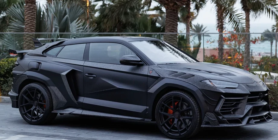 Lamborghini Urus Mansory Venatus Coupe EVO C: 900 hp, a top speed of 323 km/h — an extravagant off-road coupe