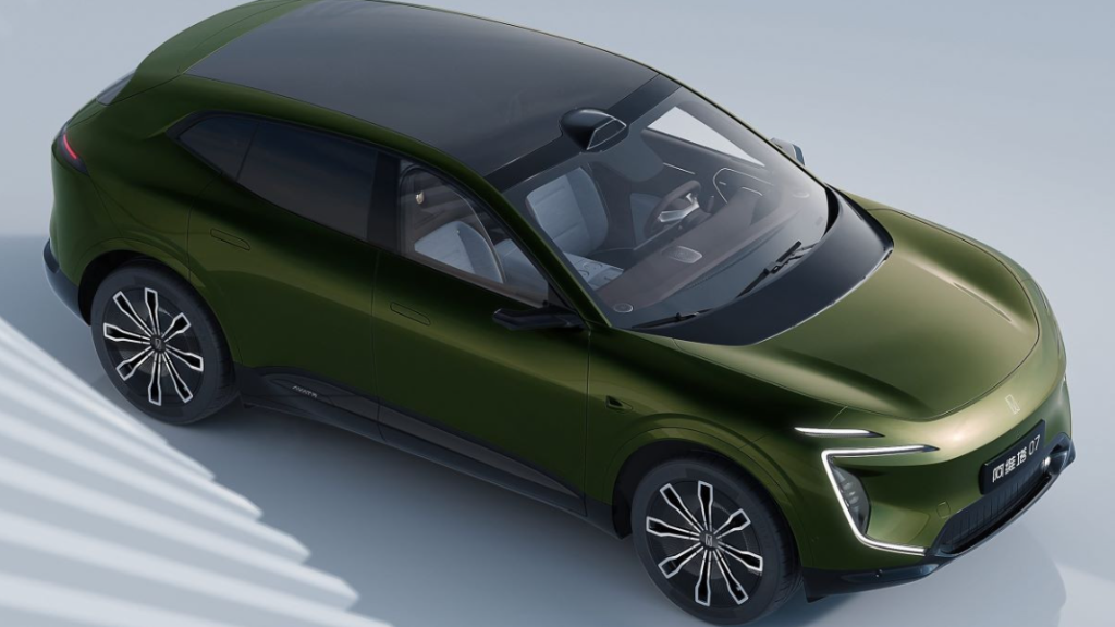 Електрокар Avatr 07 дебютував у Китаї: BEV і EREV варіанти від 31 400 доларів