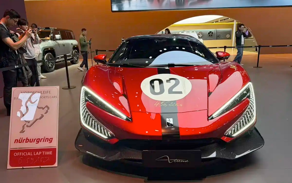 BYD представил самый быстрый и самый мощный автомобиль в мире: Yangwang U9 Xtreme развивает 496 км/ч и 3000 л.с.