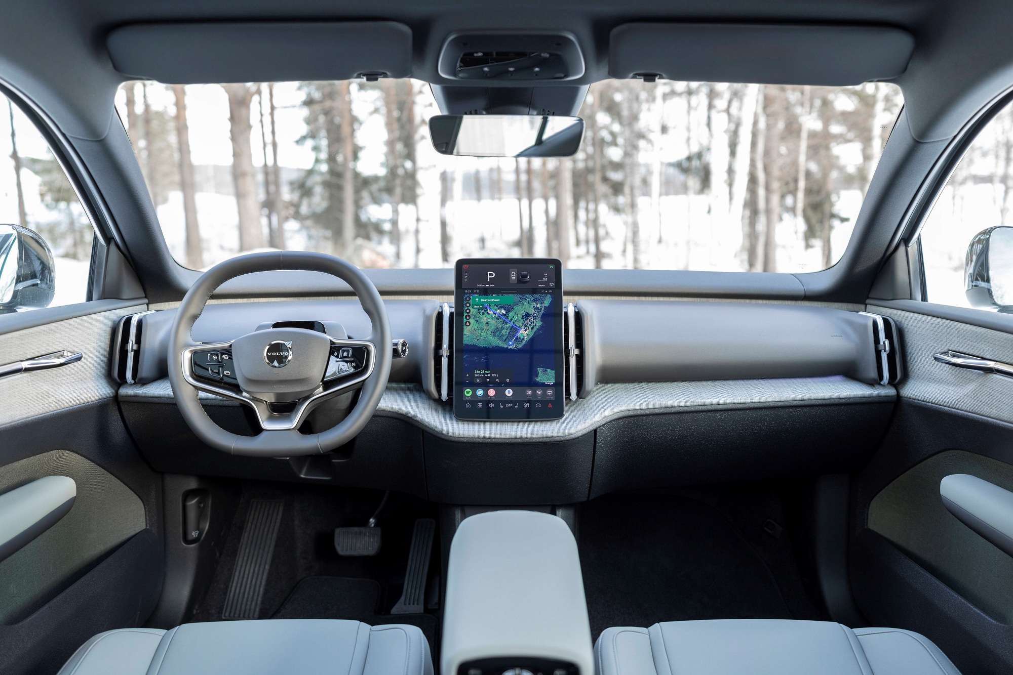 Новый электрокроссовер Volvo EX30 Cross Country выходит на украинский рынок: мощность, проходимость и стиль (фото)