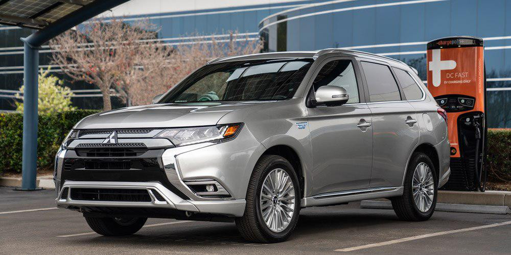 Секреты гибридного Mitsubishi Outlander PHEV 2019