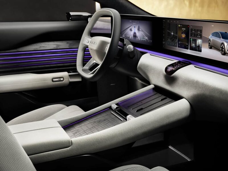 The AUDI E5 Sportback unveiled in China: a range of up to 773 km, a 10-minute charge and a 59-inch LED screen