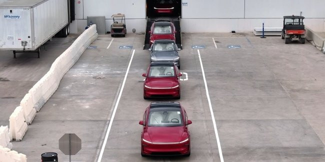 Tesla приостанавливает производство Cybertruck и Model Y на заводе в Остине: что происходит с гигантом электрокаров