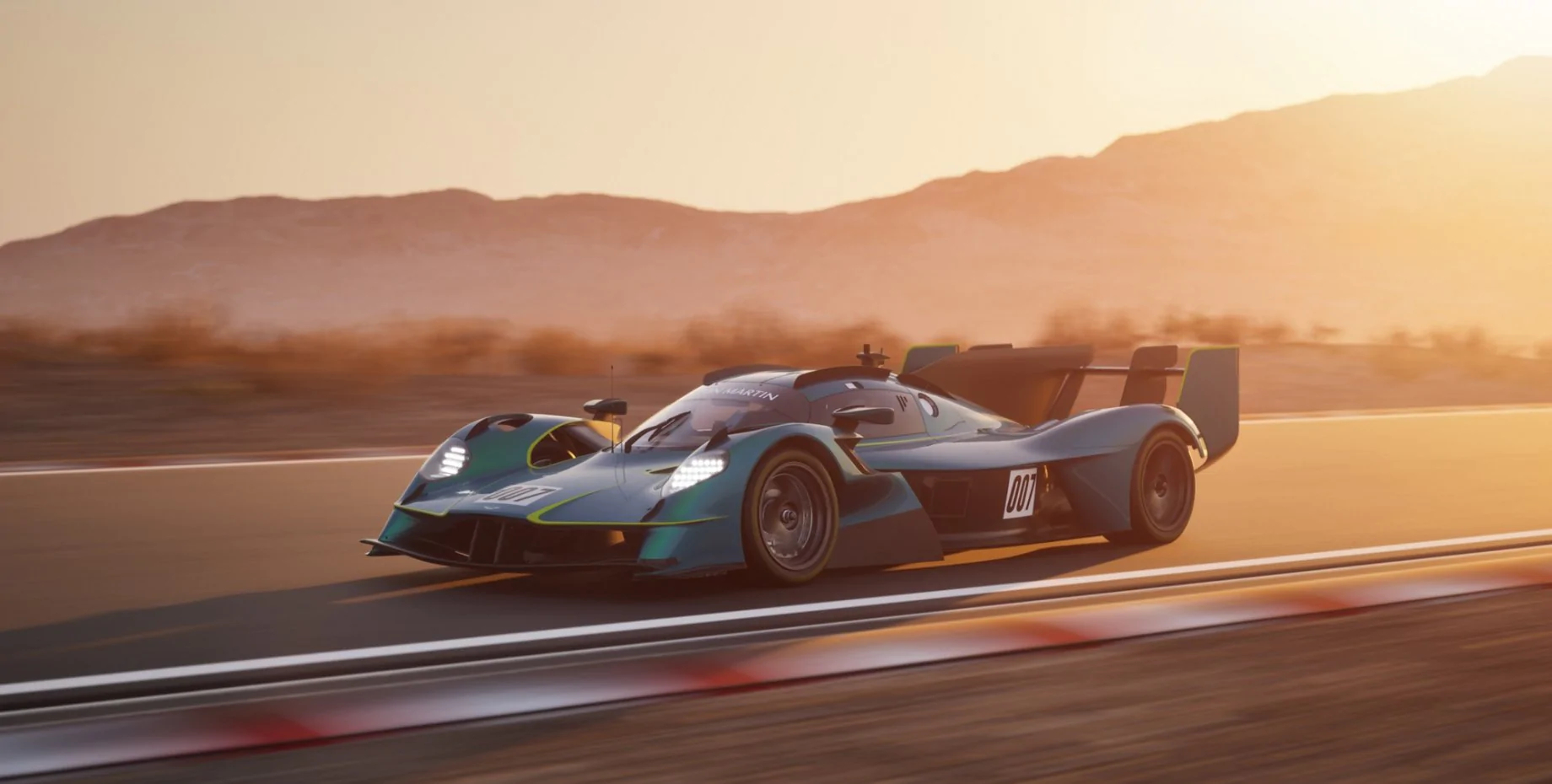 Aston Martin Valkyrie LM — a 700-hp track version of the supercar with a rear wing the size of an aircraft wing (photos)