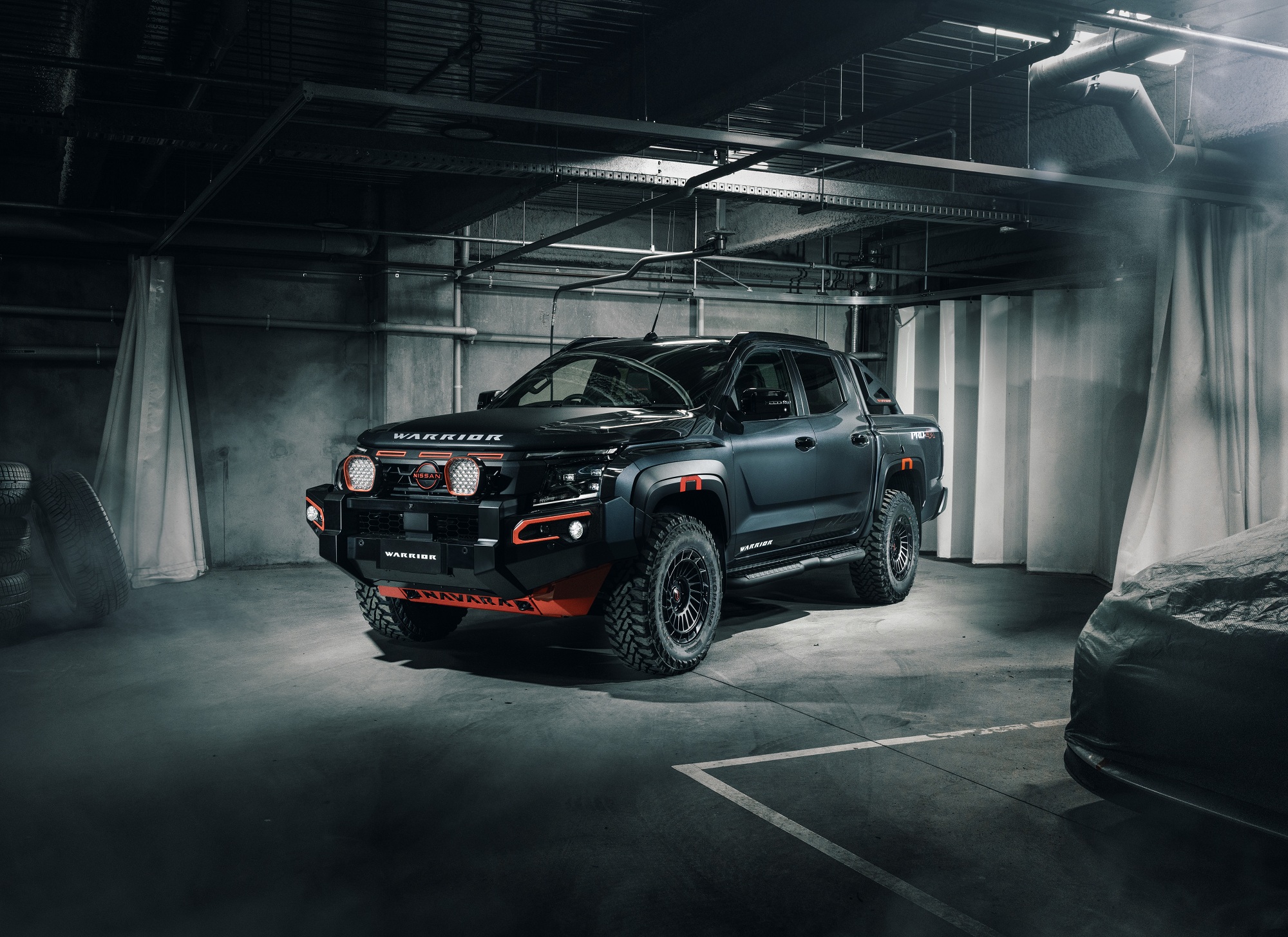 The Nissan Navara 2026 officially unveiled: a new body-on-frame pickup based on the Mitsubishi L200, design, specs and photos