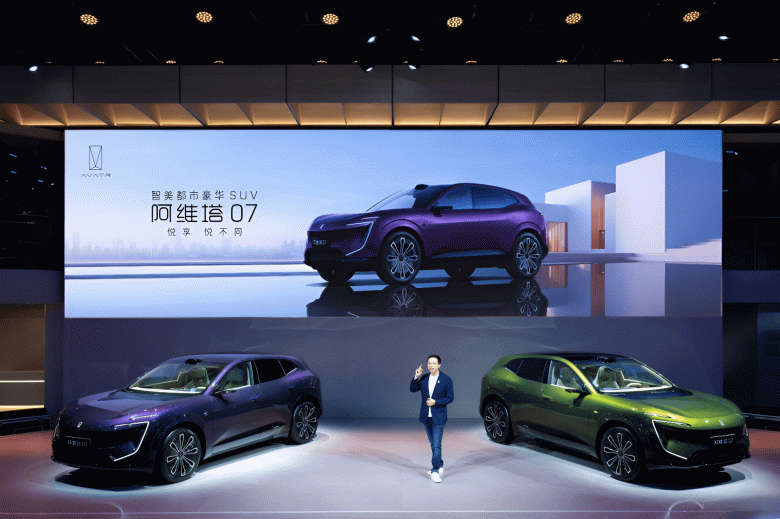 Tesla Model Y, BYD Song Plus и Zeekr 7X, уступите дорогу. Представлен Avatr 07 с эксклюзивным шасси и 35,4-дюймовым 4K-экраном