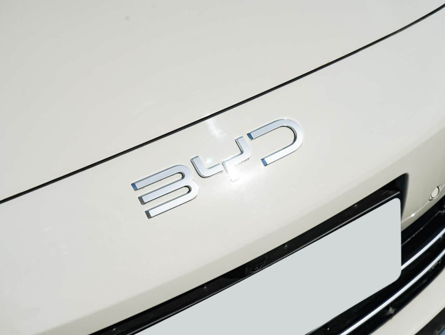 BYD Seal 06 2025 DM-i Flagship BYD Seal 06 2025 DM-i Flagship