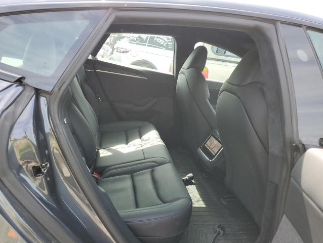 Tesla Model S 2021 Plaid Tesla Model S 2021 Plaid