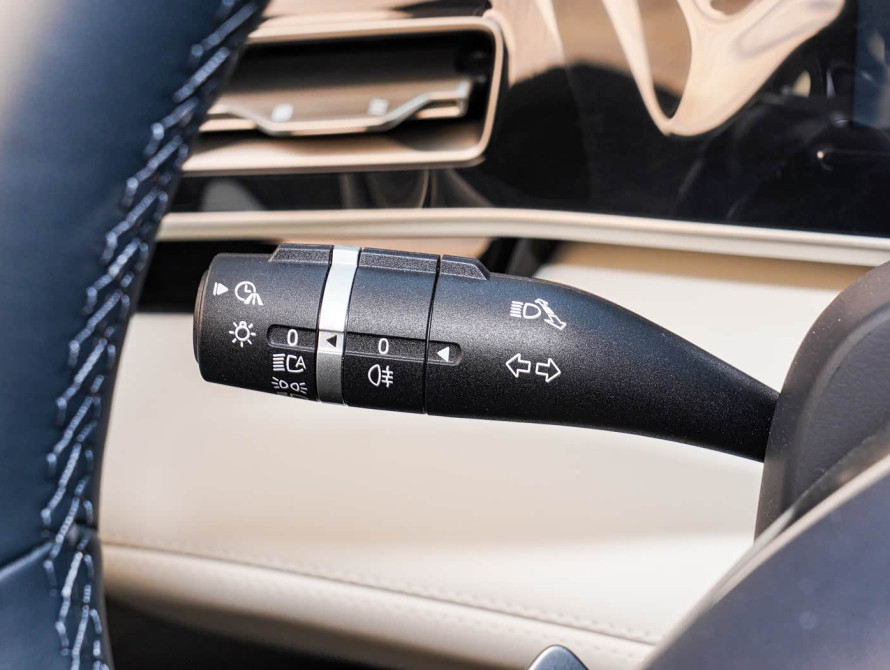 BYD Qin L 2025 DM-i Intelligent Driving BYD Qin L 2025 DM-i Intelligent Driving