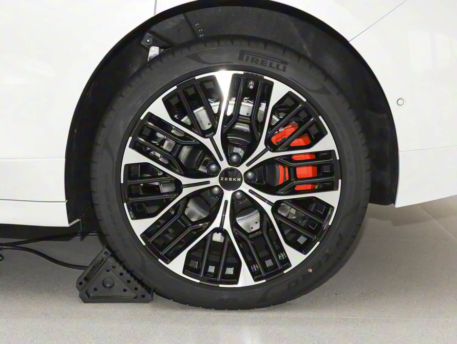 Zeekr 001 2026 Ultra+ Zeekr 001 2026 Ultra+