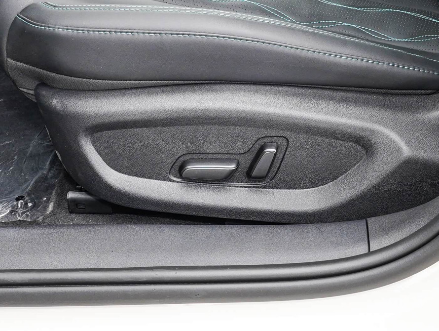BYD Seal 06 2025 DM-i Flagship BYD Seal 06 2025 DM-i Flagship
