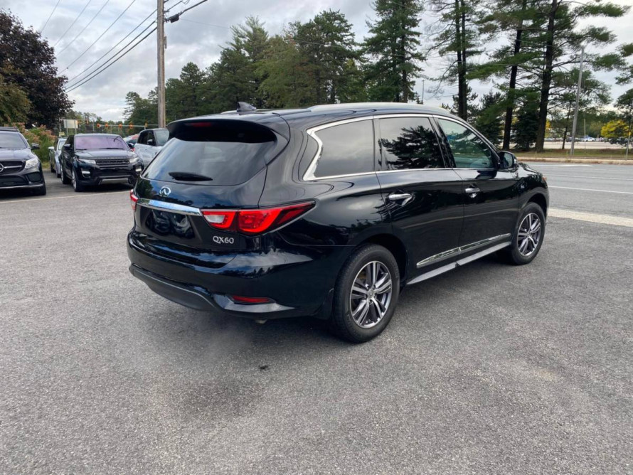 2017 INFINITI QX60 2017 INFINITI QX60