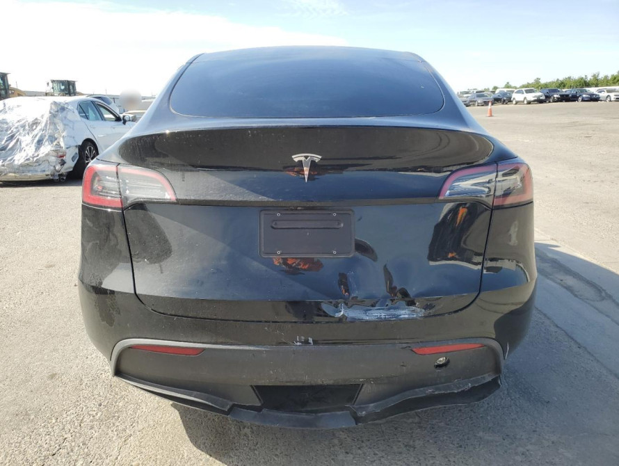 Tesla Model Y 2024 Tesla Model Y 2024