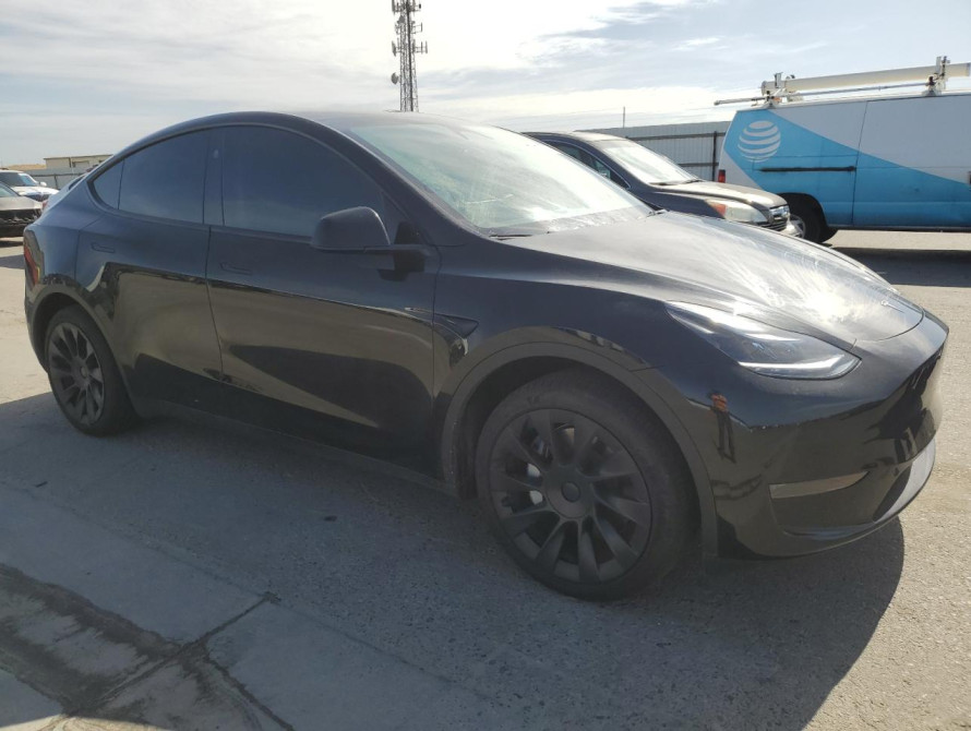 Tesla Model Y 2024 Tesla Model Y 2024