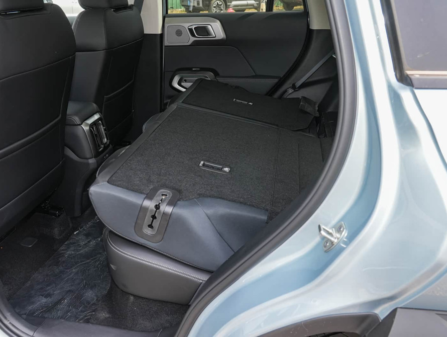 Leopard Titanium 3 2025 4WD Max Leopard Titanium 3 2025 4WD Max