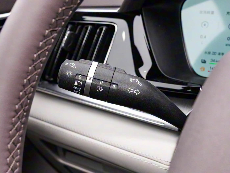 BYD Song Plus 2025 DM-i Premium BYD Song Plus 2025 DM-i Premium
