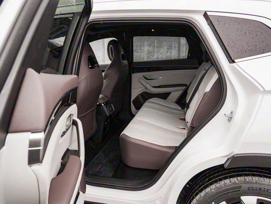 BYD Song Plus 2025 DM-i Premium BYD Song Plus 2025 DM-i Premium