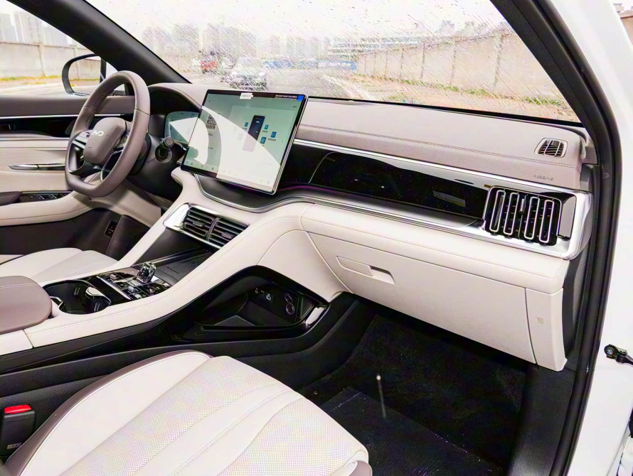 BYD Song Plus 2025 DM-i Premium BYD Song Plus 2025 DM-i Premium
