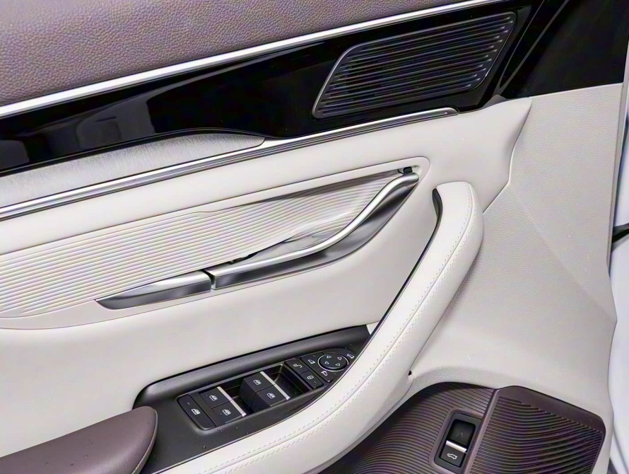 BYD Song Plus 2025 DM-i Premium BYD Song Plus 2025 DM-i Premium